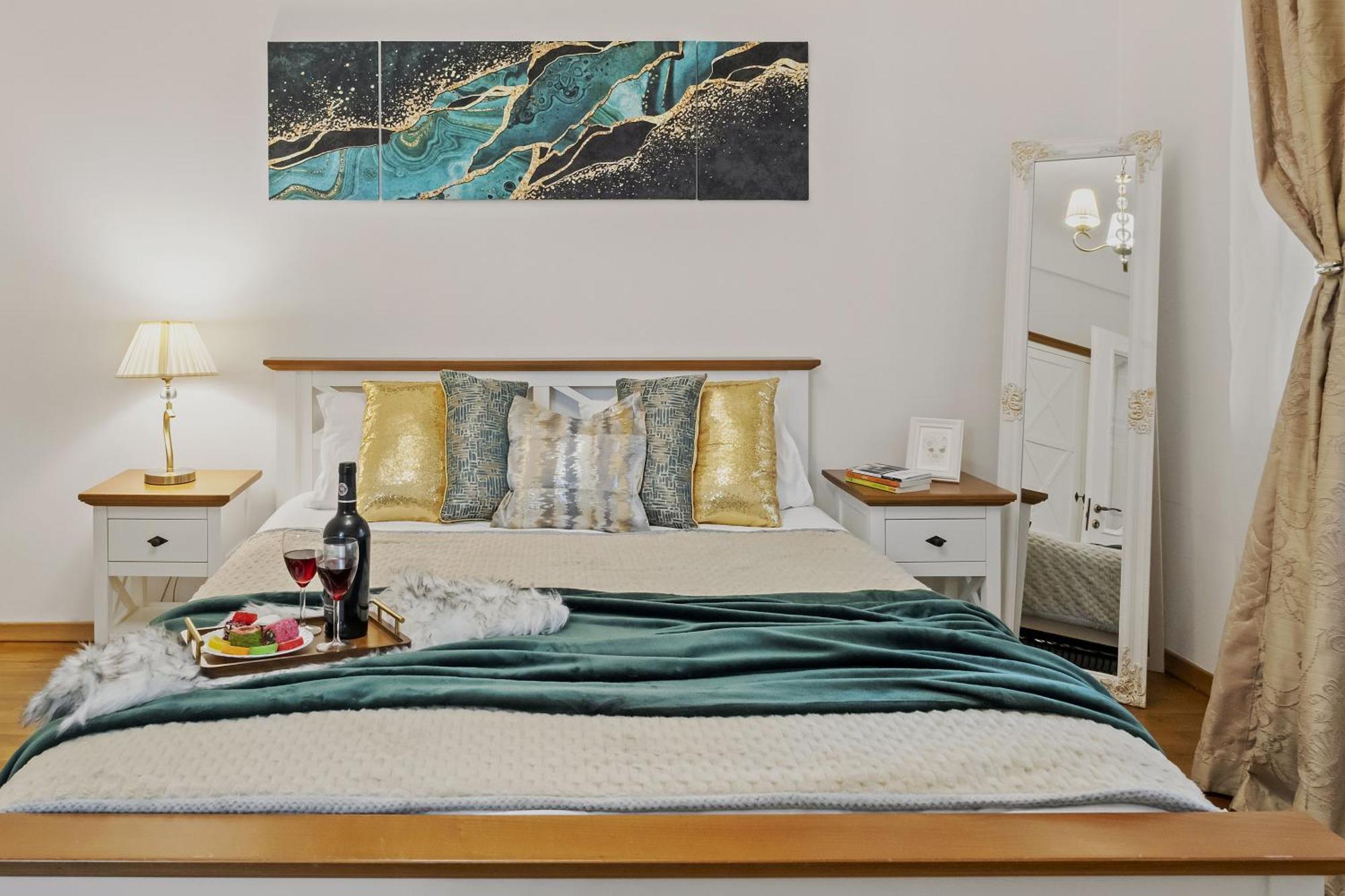 Sweet Luxury Three Rooms Apartment City Center Universitate Bucharest Exterior photo